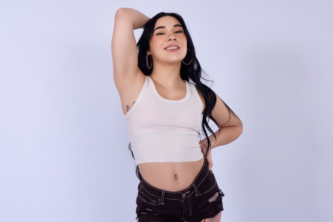 Delilah Dagger offers blowjob in wild VR porn session photo 21